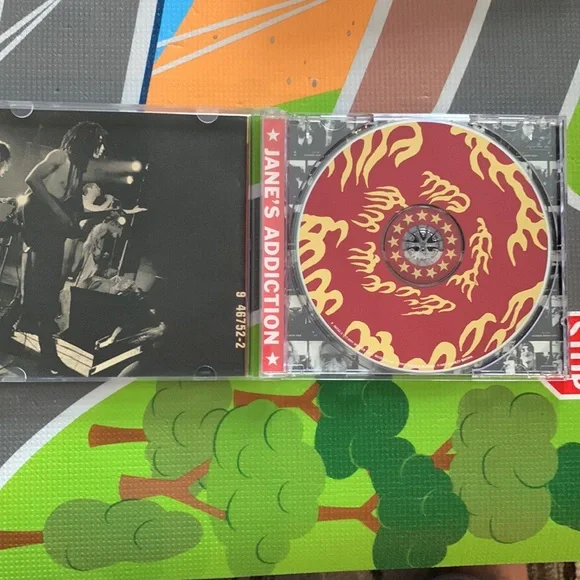 Jame’s Addiction Kettle Whistle CD - Picture 2 of 4